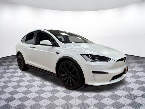 2023 Tesla Model X Standard Range