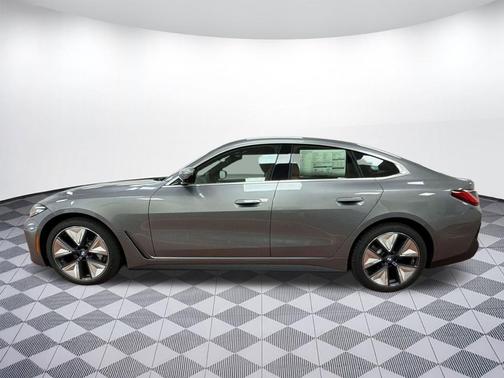 Skyscraper Grey Metallic 2026 BMW i4 Gran Coupe xDrive40