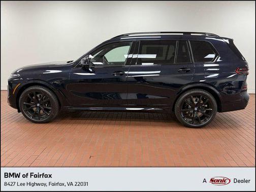 2025 BMW X7 xDrive40i