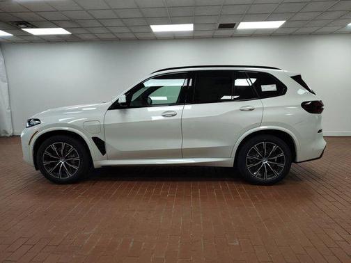 2026 BMW X5 PHEV xDrive50e