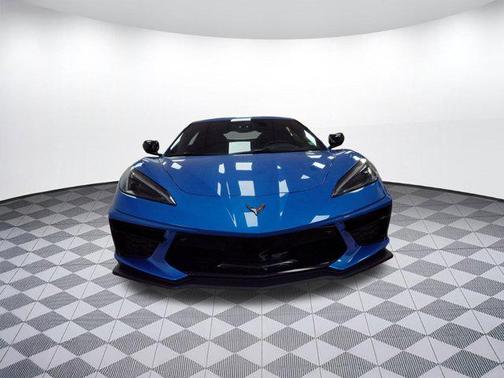 2025 Chevrolet Corvette Stingray w/2LT