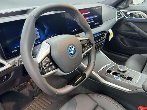 Skyscraper Grey Metallic 2026 BMW i4 Gran Coupe xDrive40