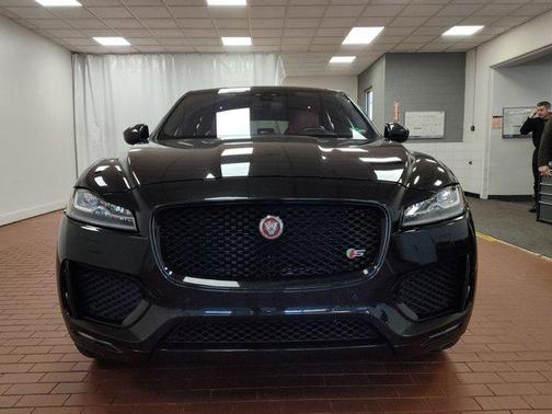 2017 Jaguar F-PACE S