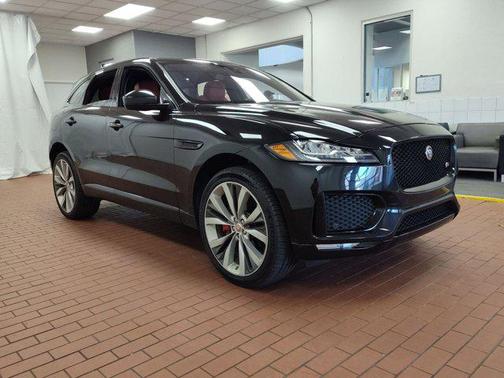 2017 Jaguar F-PACE S