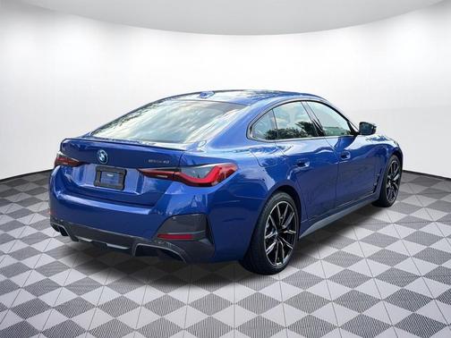 Portimao Blue Metallic 2022 BMW i4 Gran Coupe eDrive40