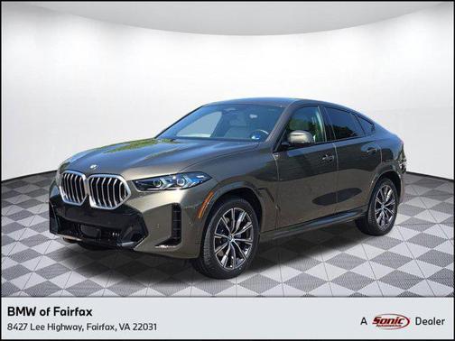 Manhattan Green Metallic 2024 BMW X6 xDrive40i