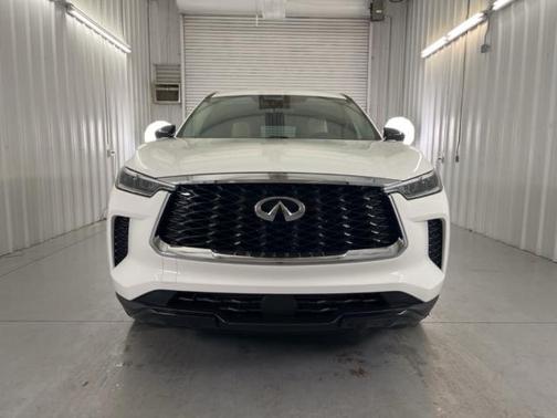 2025 INFINITI QX60 PURE