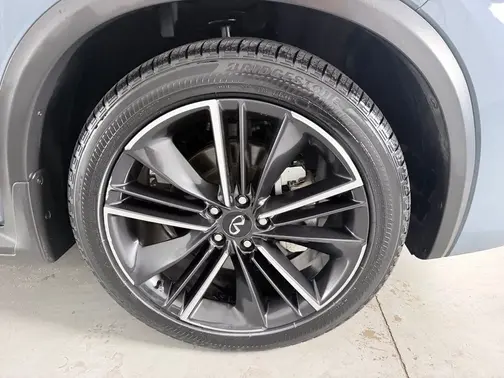 Gray 2022 INFINITI QX55 LUXE