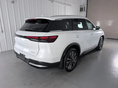 RADIANT WHITE 2027 INFINITI QX60 Luxe FWD