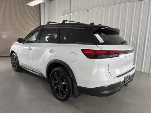 2T RAD WHT 2026 INFINITI QX60 Autograph AWD