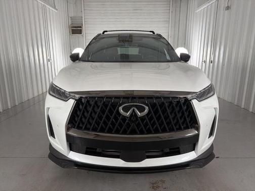 Rad Wht 2026 INFINITI QX60 SPORT