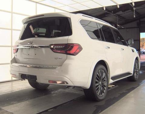 2023 INFINITI QX80 SENSORY