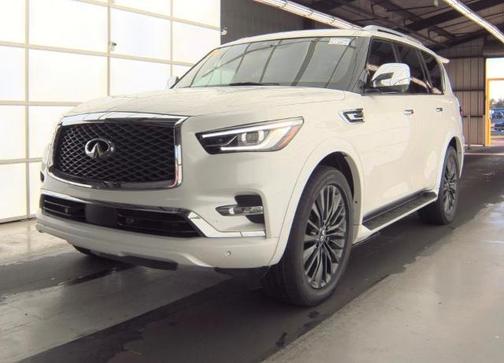2023 INFINITI QX80 SENSORY
