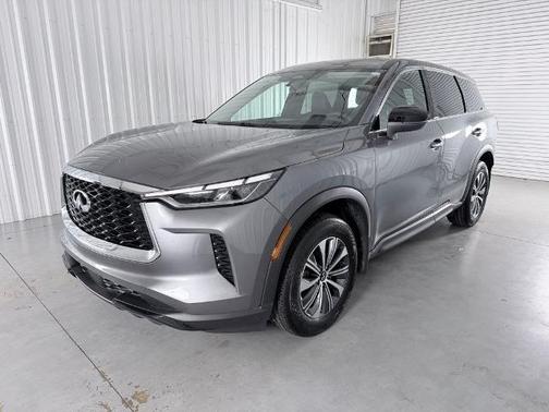 2025 INFINITI QX60 PURE