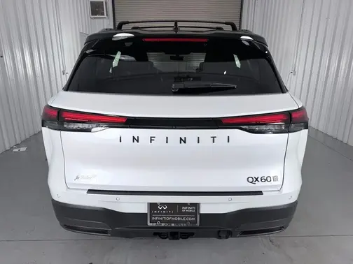 2T RAD WHT 2027 INFINITI QX60 Autograph AWD