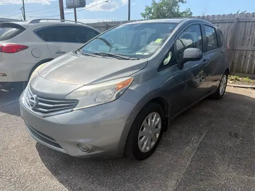 Gray 2014 Nissan Versa Note SV