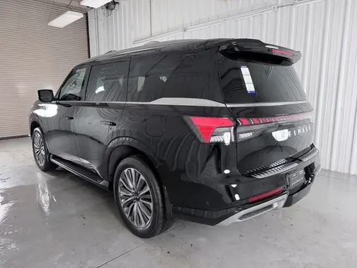 BLACK OBSIDIAN 2026 INFINITI QX80 Luxe 2WD
