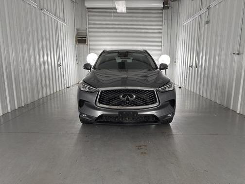 2022 INFINITI QX50 LUXE