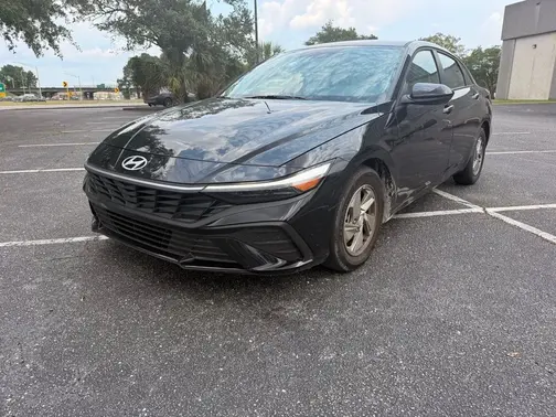 Black 2026 Hyundai ELANTRA SE