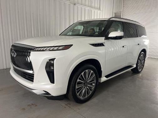 2025 INFINITI QX80 SENSORY