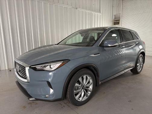 2022 INFINITI QX50 LUXE