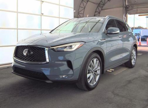 2022 INFINITI QX50 LUXE