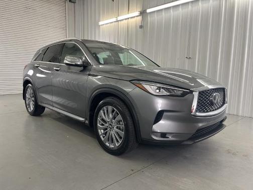 2025 INFINITI QX50 LUXE