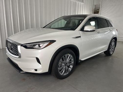 2025 INFINITI QX50 LUXE