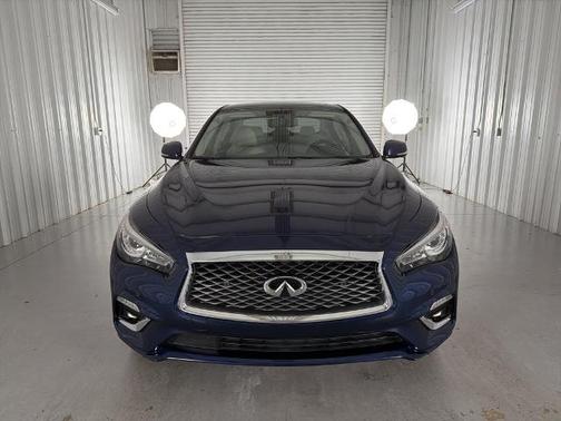 2022 INFINITI Q50 LUXE