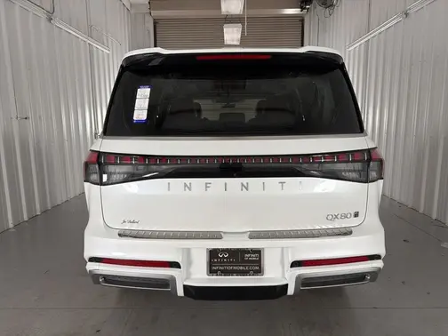 White 2026 INFINITI QX80 LUXE