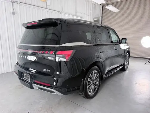BLACK OBSIDIAN 2026 INFINITI QX80 Luxe 2WD