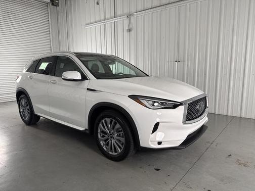 2024 INFINITI QX50 LUXE