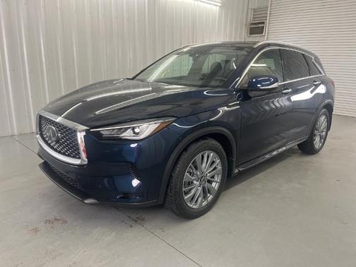 2025 INFINITI QX50 LUXE