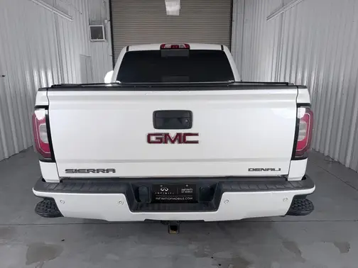 White 2017 GMC Sierra 1500 Denali