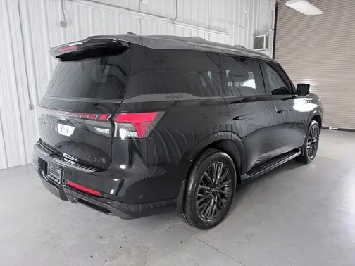 Black 2025 INFINITI QX80 AUTOGRAPH
