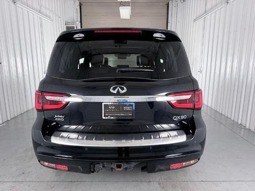 Mineral Black 2023 INFINITI QX80 SENSORY