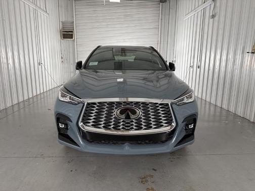 2025 INFINITI QX55 LUXE