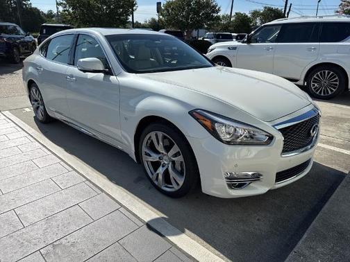 2019 INFINITI Q70L 3.7 LUXE