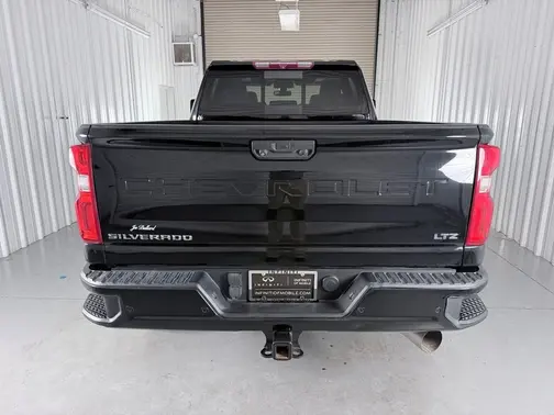 Black 2022 Chevrolet Silverado 2500 LTZ