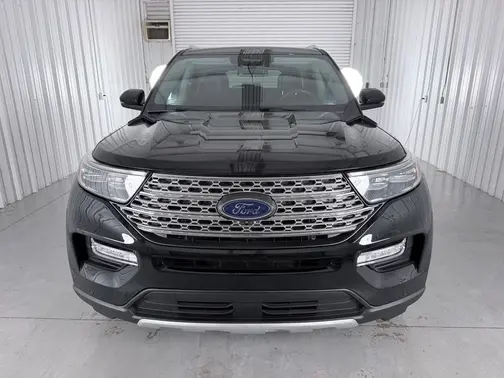 Black 2022 Ford Explorer Limited
