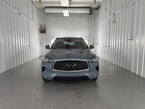 2022 INFINITI QX50 LUXE