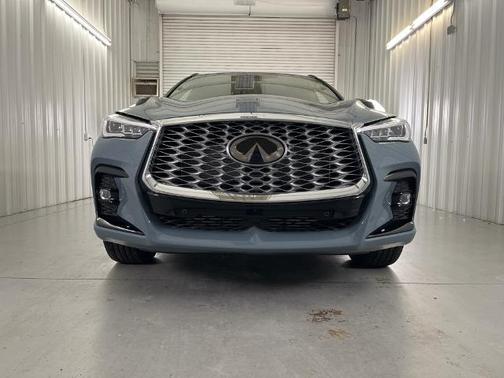 2025 INFINITI QX55 ESSENTIAL