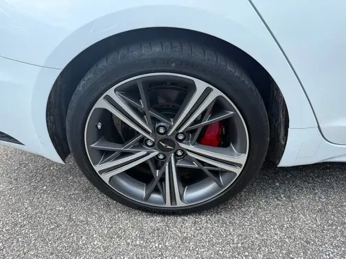 White 2025 Genesis G70 3.3T Sport Advanced