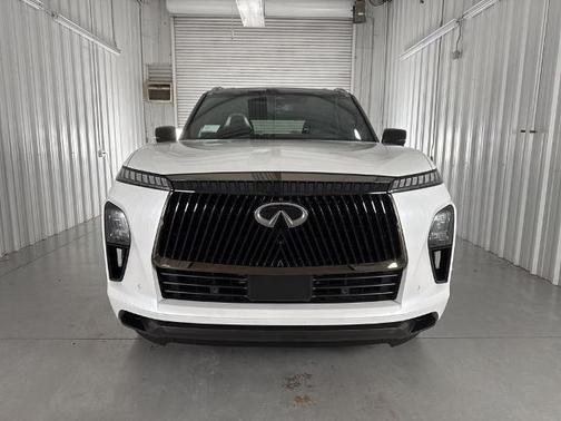 2t Radiant Whit 2026 INFINITI QX80 AUTOGRAPH