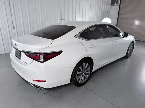 White 2021 Lexus ES 350 350