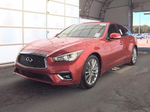 2022 INFINITI Q50 LUXE