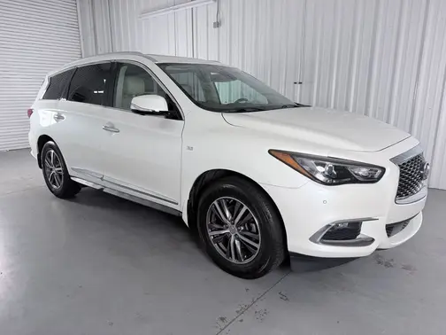 White 2019 INFINITI QX60 LUXE