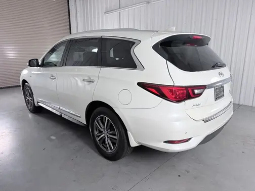 White 2019 INFINITI QX60 LUXE