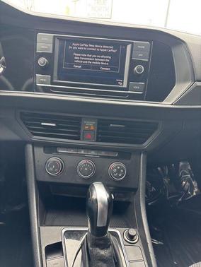 Pure White 2020 Volkswagen Jetta 1.4T S