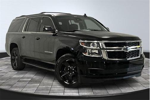 2017 Chevrolet Suburban LT